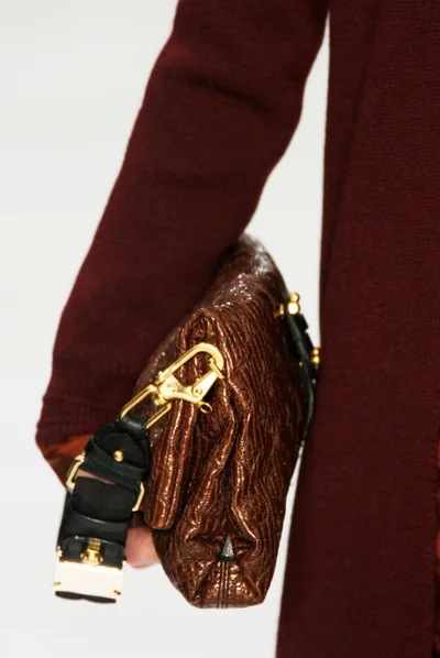 Look 77